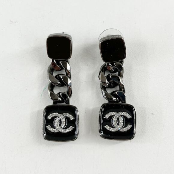 Vintage Chanel Chain Drop Rhinestone CC Earrings Black Silver - Picture 1 of 3